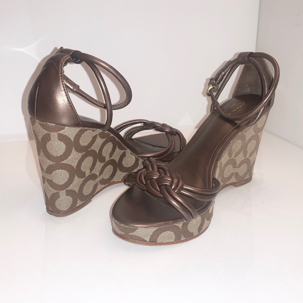 Coach Wedges - Picture 3 of 7